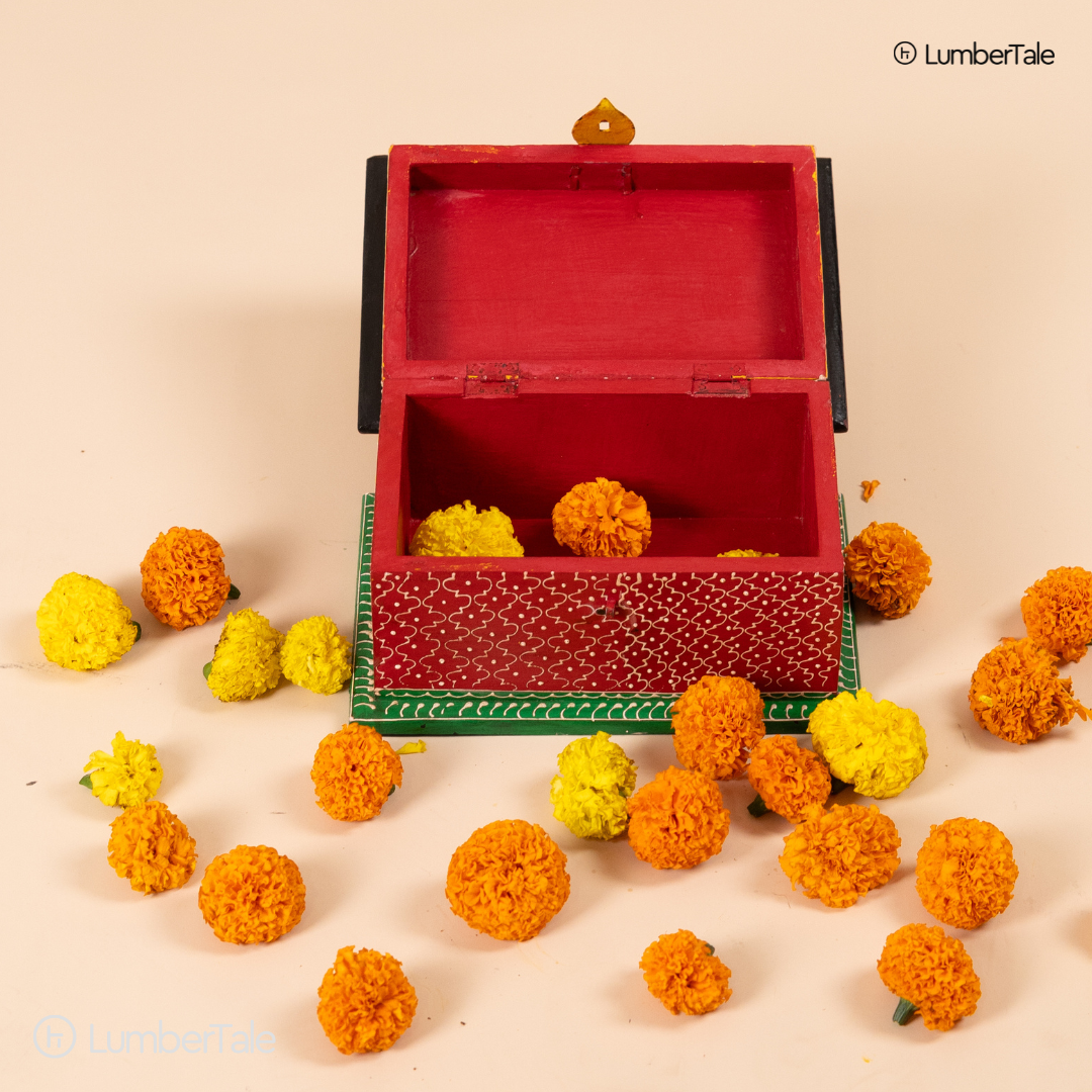 Hand-Painted Wooden Tabletop Sandook – Royal Keepsake Box