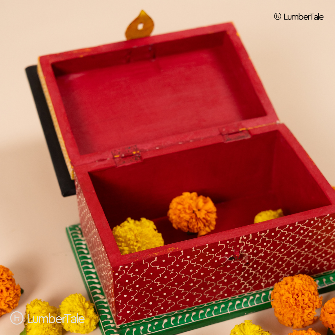 Hand-Painted Wooden Tabletop Sandook – Royal Keepsake Box